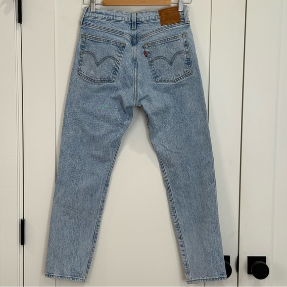 Levi’s Wedgie Premium Icon Fit Jeans Straight Leg Tango Light Wash Size 27 Chic - Picture 5 of 13